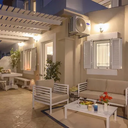 Villa Full View In A Luxury House
